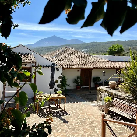 La Paredita Casa Taoro *