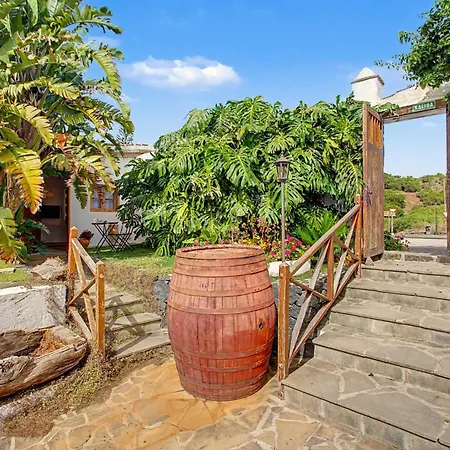 La Paredita Casa Taoro Feriehus El Tanque